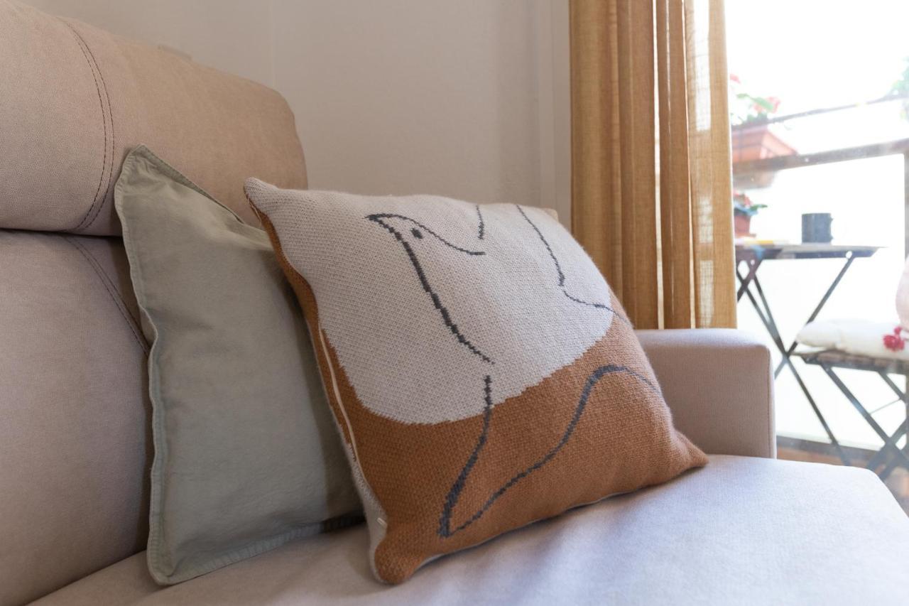 Luminoso Apartamento De Dos Habitaciones Con Terraza Y Parking En El Centro Málaga Dış mekan fotoğraf